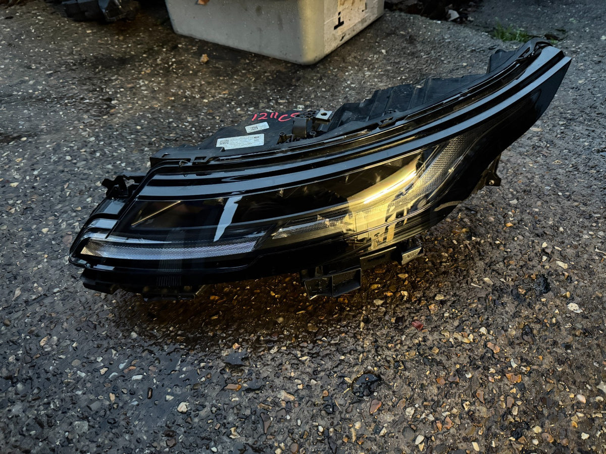2024 RANGE ROVER EVOQUE L551 LEFT PIXEL LED HEADLIGHT R8D2-13W030-GB