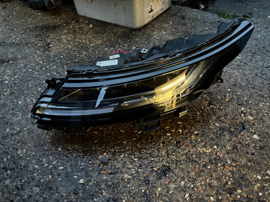 2024 RANGE ROVER EVOQUE L551 LEFT PIXEL LED HEADLIGHT R8D2-13W030-GB