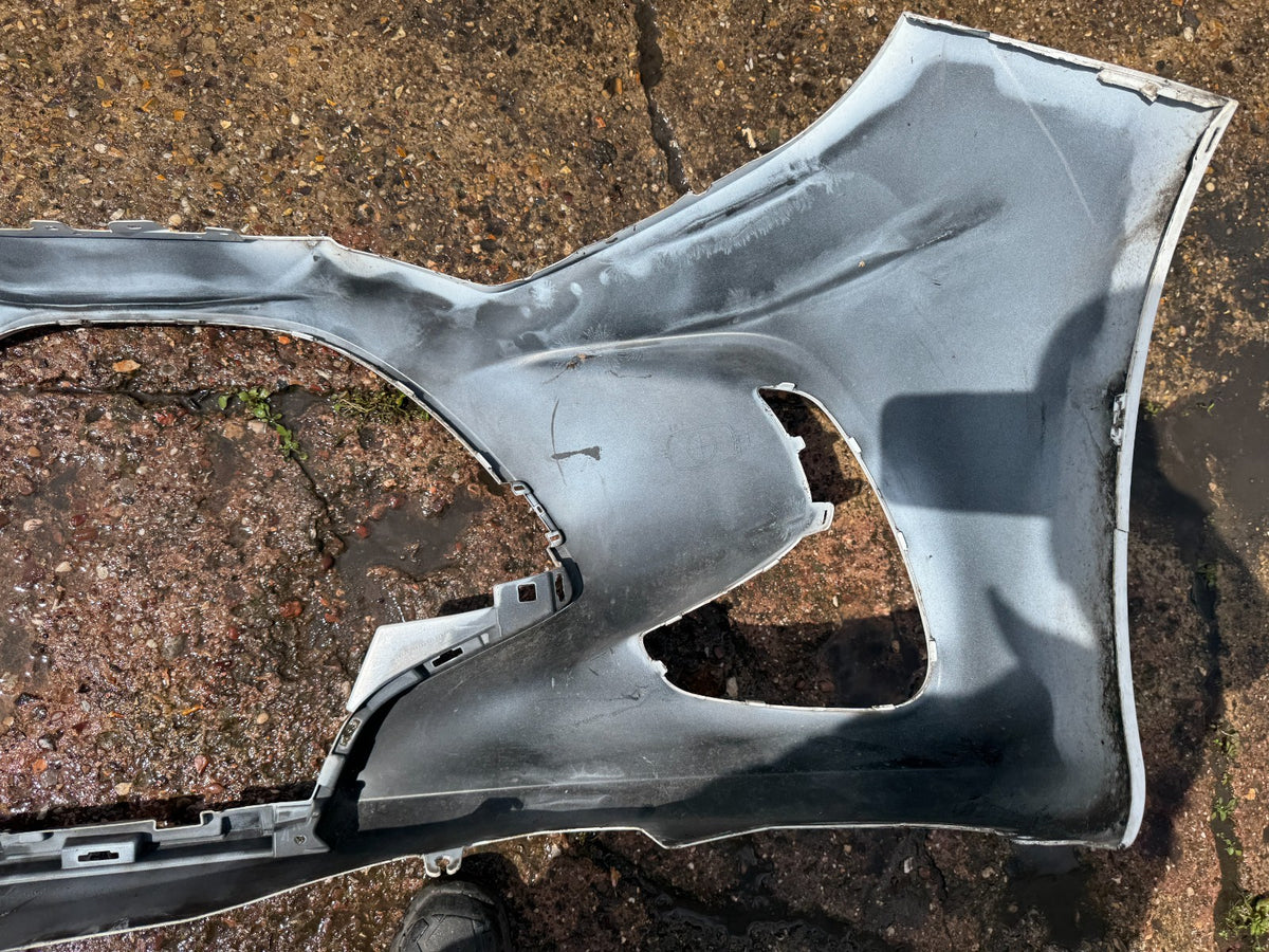Toyota Yaris front bumper 2020-2024 Hatchback Genuine Used 52119-K0050