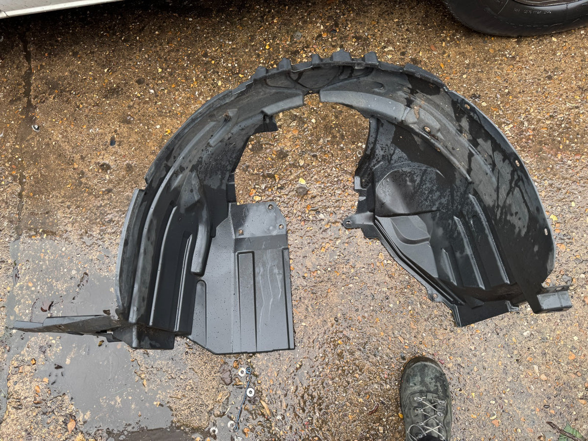 NISSAN E-NV200 2014-2022 SPLASH GUARD FRONT LEFT 638434FA0A