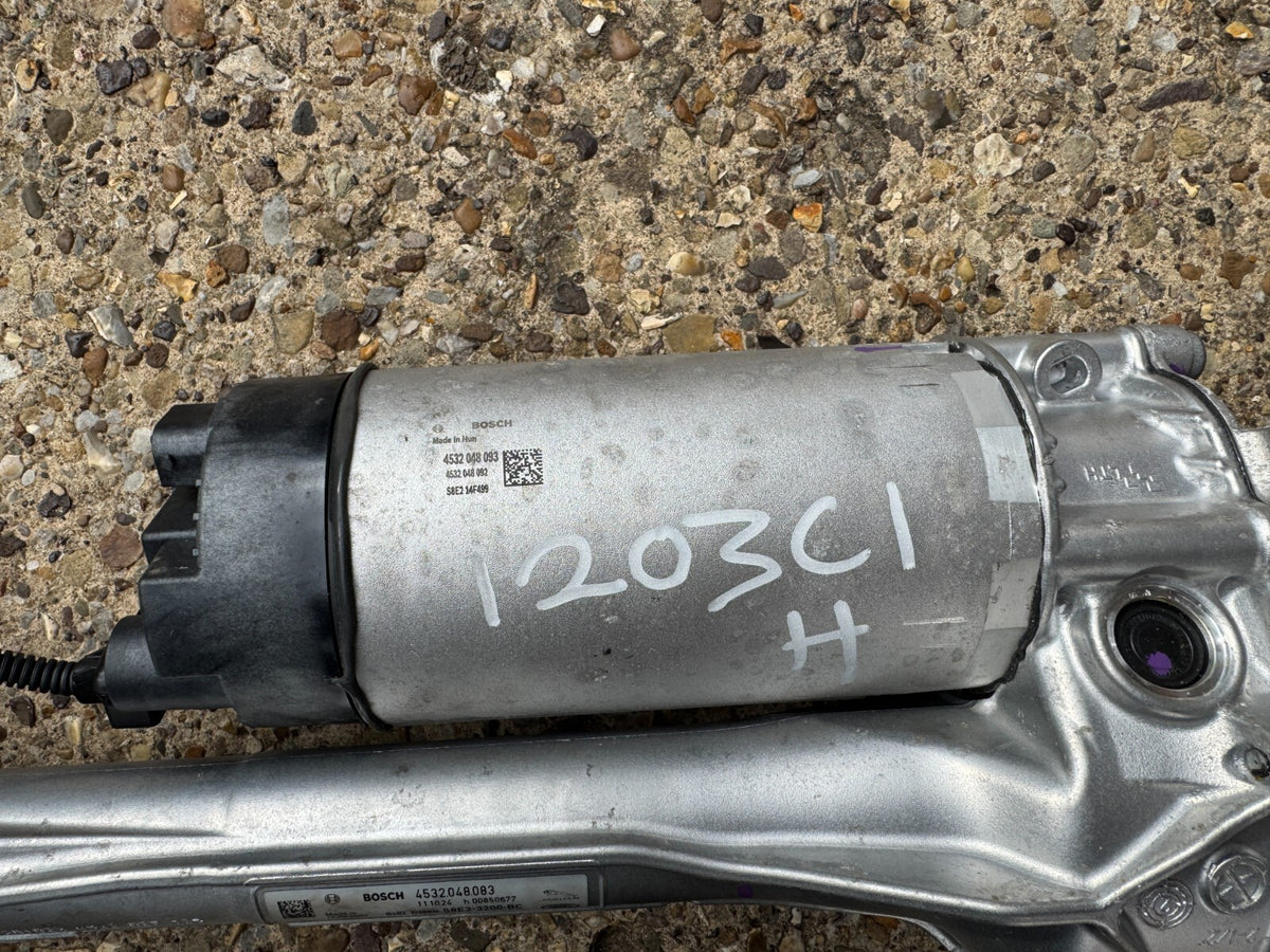 NEW LAND ROVER DEFENDER L663/RR SPORT L461 POWER STEERING RACK L8B23200BN 2024