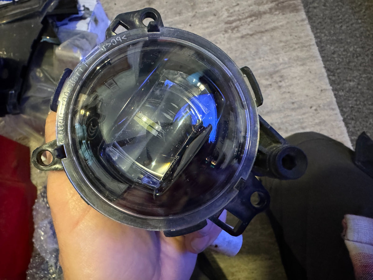 Genuine 2024 Land Rover Defender L663 Front Bumper Fog Light L8B215201AE