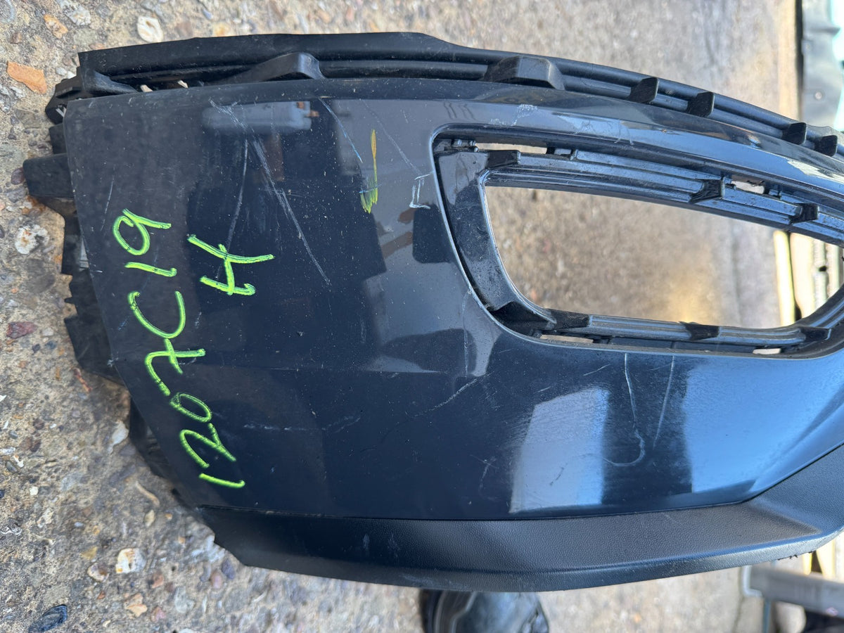 VW T-roc Rear Bumper 2017-on lower diffuser SCRATCHED
