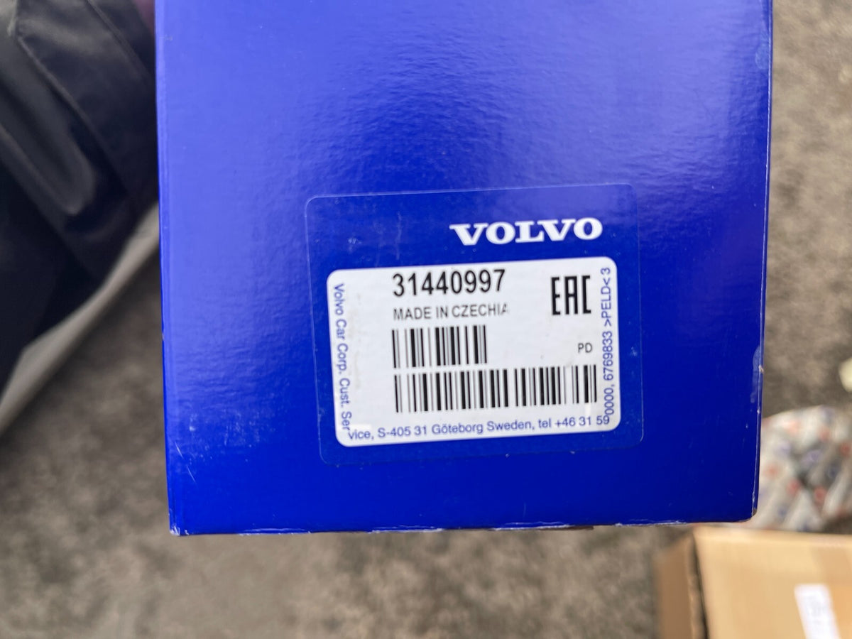 NEW VOLVO XC90 MK2 FRONT LEFT DOOR LOCK 31440997 GENUINE