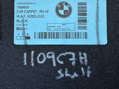 BMW 3 series G20 saloon back seat cover 7499650 (figure 1 in photo)