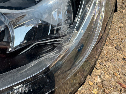 14-21 MERCEDES C200 W205 LEFT HEADLIGHT A2059066702 SCRATCHED LENS BROKEN LUGS