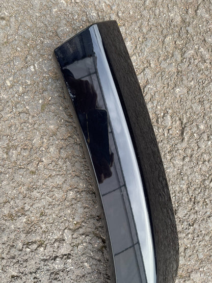LAND ROVER DEFENDER L663 REAR LEFT NARVICK BLACK ARCH MOULDING L8B2290E23BB