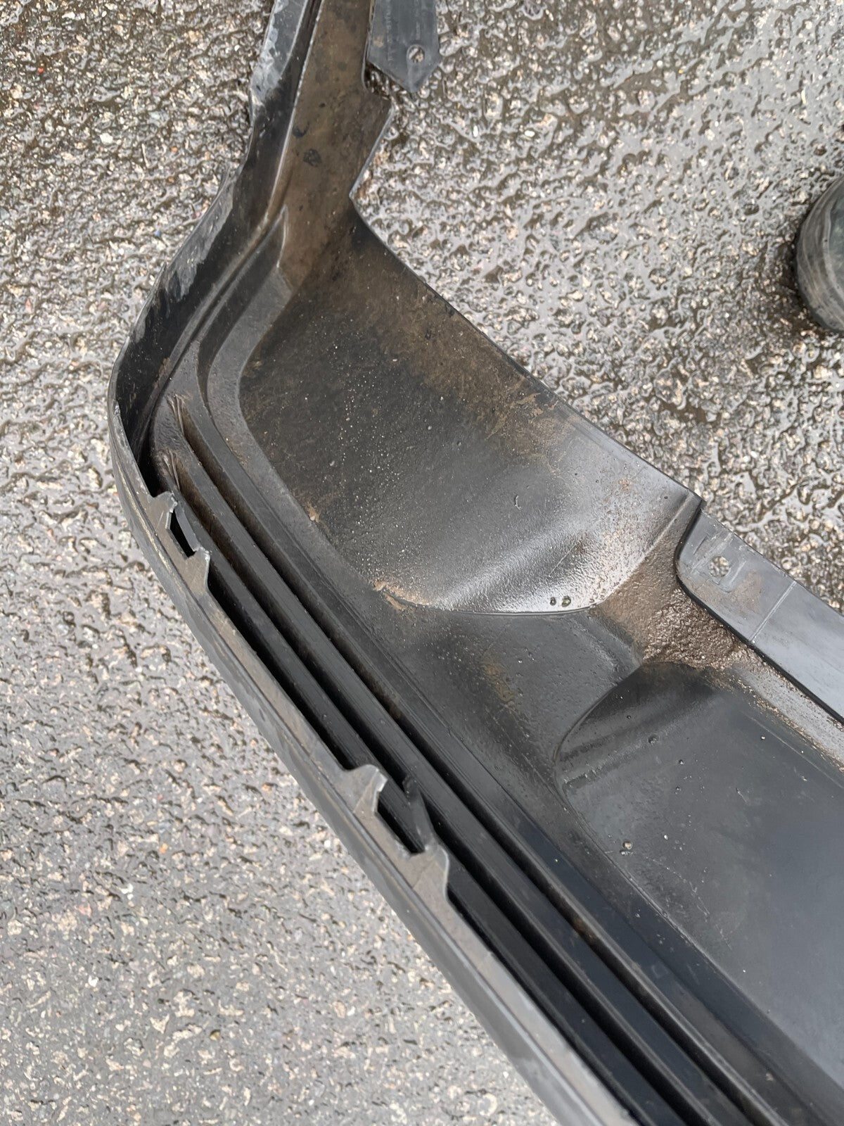 FORD FOCUS 後保桿兩側下巴/擾流翼 ST LINE JX7B-17D781-TB MK4 2018 - 2023