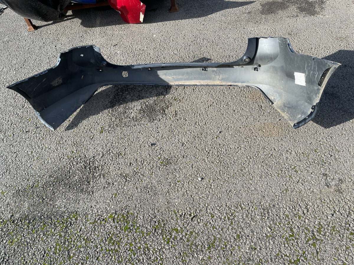 2019 Volvo V90 Rear Bumper Genuine 31383315