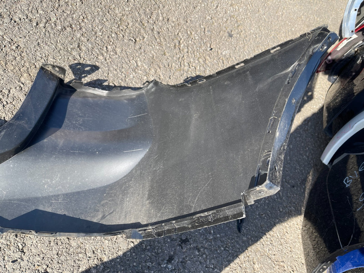 GENUINE BMW X1 2015 ke atas SE BUMPER BELAKANG F48 P/N 51127355260