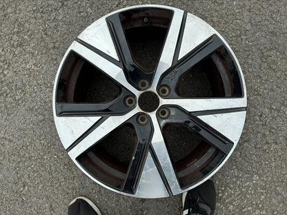 2019-2024 VOLVO XC40 C40 19" VELG RACING 32243375