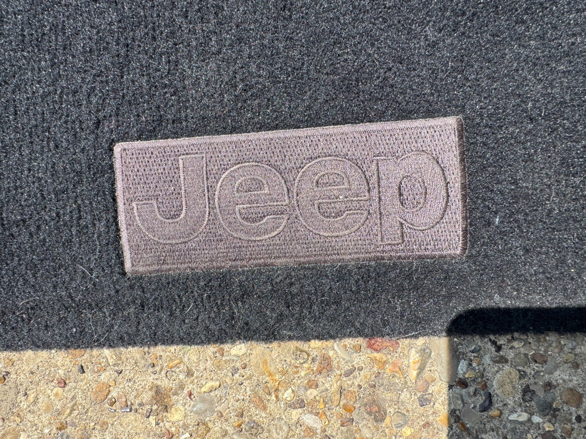 Jeep Wrangler Unlimited Sahara JL Genuine Luggage Mat Reversible Waterproof 75cm