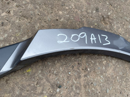LAND ROVER DISCOVERY L550 2022 WHEEL ARCH TRIM RLH | LK72290E23A NO PDC