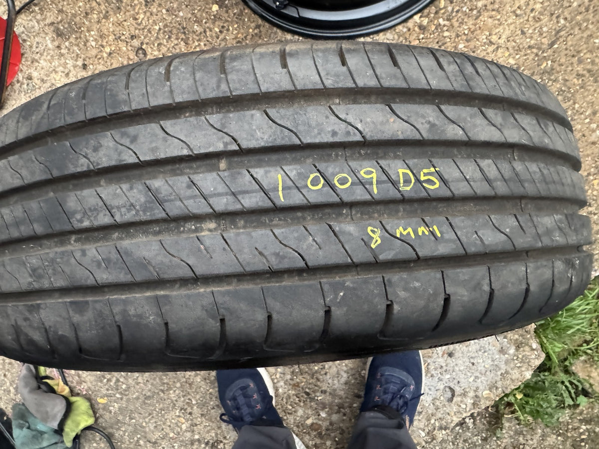 205 55 19 GOODYEAR EFFICIENTGRIP PERFORMANCE 2 97V XL 8mm NO REPAIRS 2026 X1