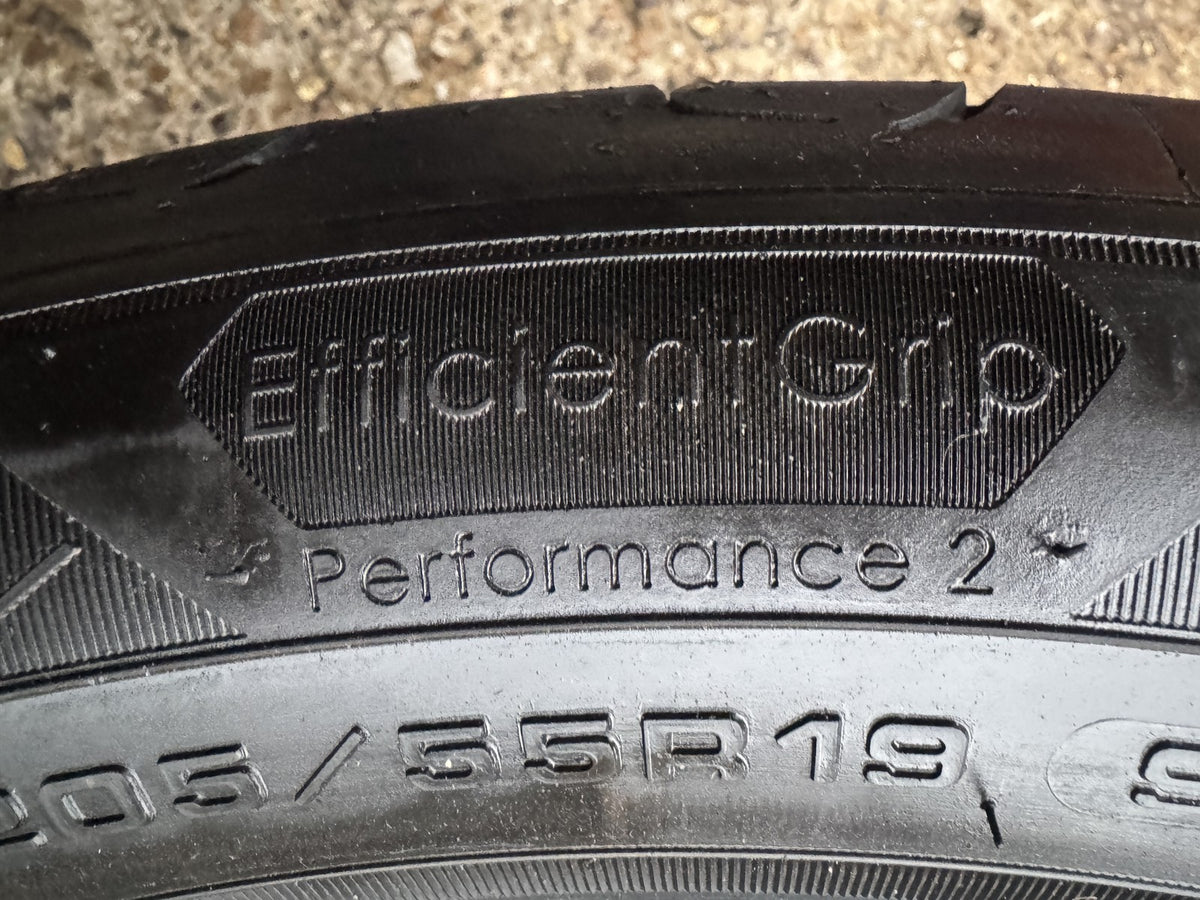 205 55 19 GOODYEAR EFFICIENTGRIP PERFORMANCE 2 97V XL 8mm NO REPAIRS 2026 X1