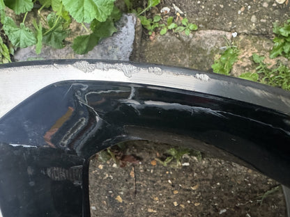 Genuine Land Rover 22 9.5J Gloss Black Alloy Wheel MY42-1007-DA Cracked Buckled