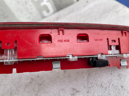 2012 VW GOLF / SEAT TARRACO THIRD BRAKE LIGHT 1k6945057a FEE4528