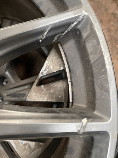 GENUINE RANGE ROVER VELAR L560 21" 8.5J ALLOY WHEEL L8A21007CA