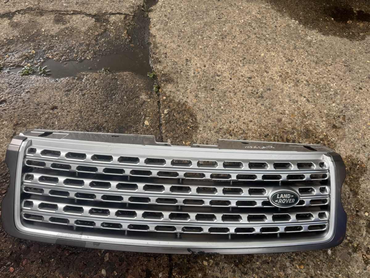 RANGE ROVER VOGUE L405 Front Bumper Grille CK52-BA163-CA 2013