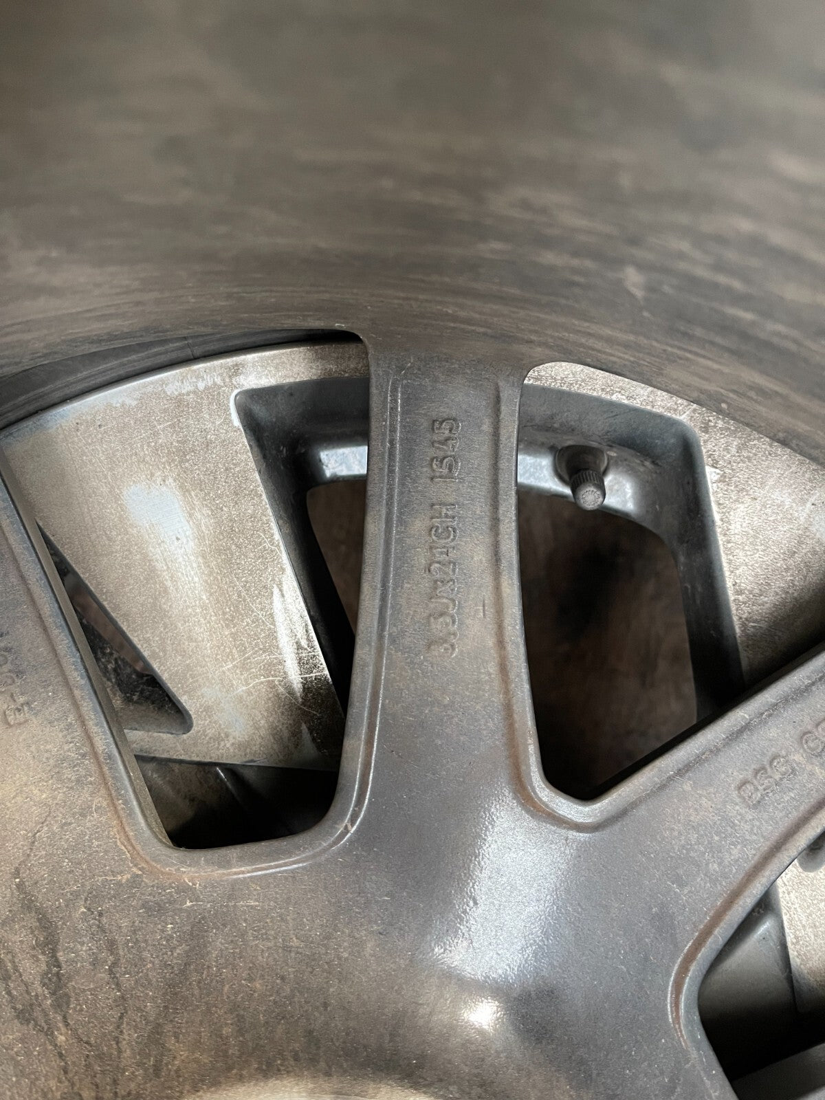 GENUINE RANGE ROVER VELAR L560 21" 8.5J ALLOY WHEEL L8A21007CA