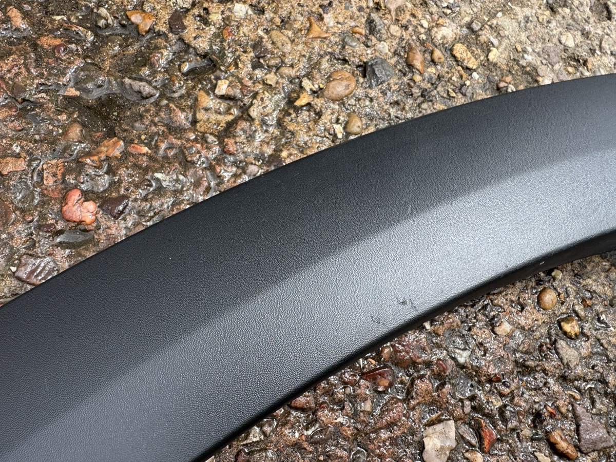 Genuine Citroen C5 Aircross 2019-2025 Left Front Wheel Arch Trim 9816835877