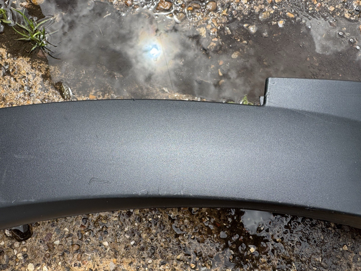 Genuine Citroen C5 Aircross 2019-2025 Left Front Wheel Arch Trim 9816835877