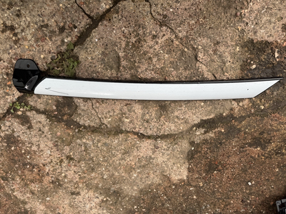 2022-2024 RANGE ROVER SPORT L461 A PILLAR WINDSCREEN EXTERIOR TRIM RIGHT