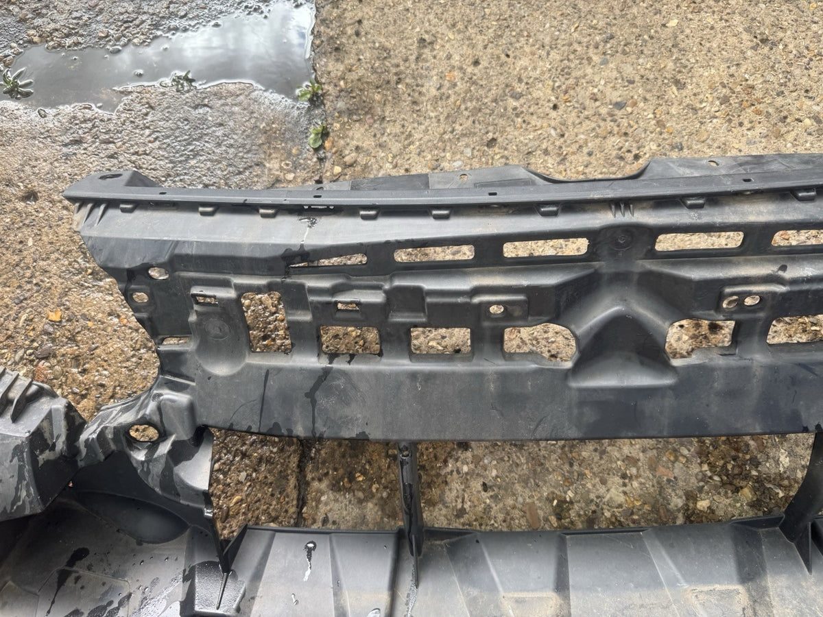 PEUGEOT PARTNER MK2 2015-2018 Front Grille Surround 9810895080