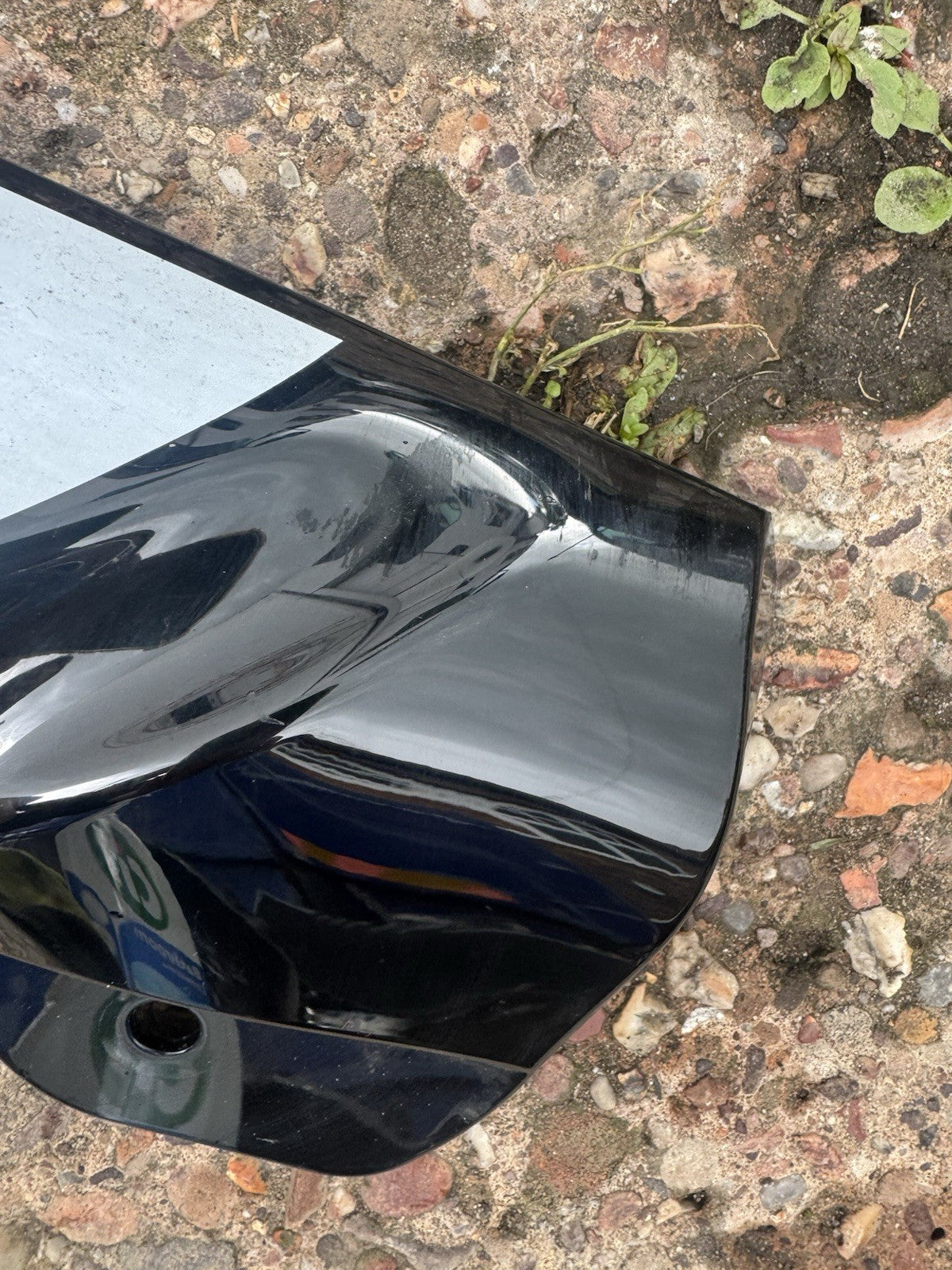2022-2024 RANGE ROVER SPORT L461 A PILLAR WINDSCREEN EXTERIOR TRIM RIGHT