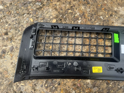 Genuine LEFT H Land Rover Defender Front Wing Side Vent 2020 Onwards L663