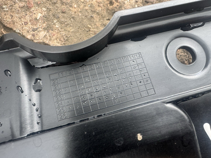 2022-2024 LAND ROVER RANGE ROVER L460 REAR BUMPER BRACKET OEM M8E2-17E800-A
