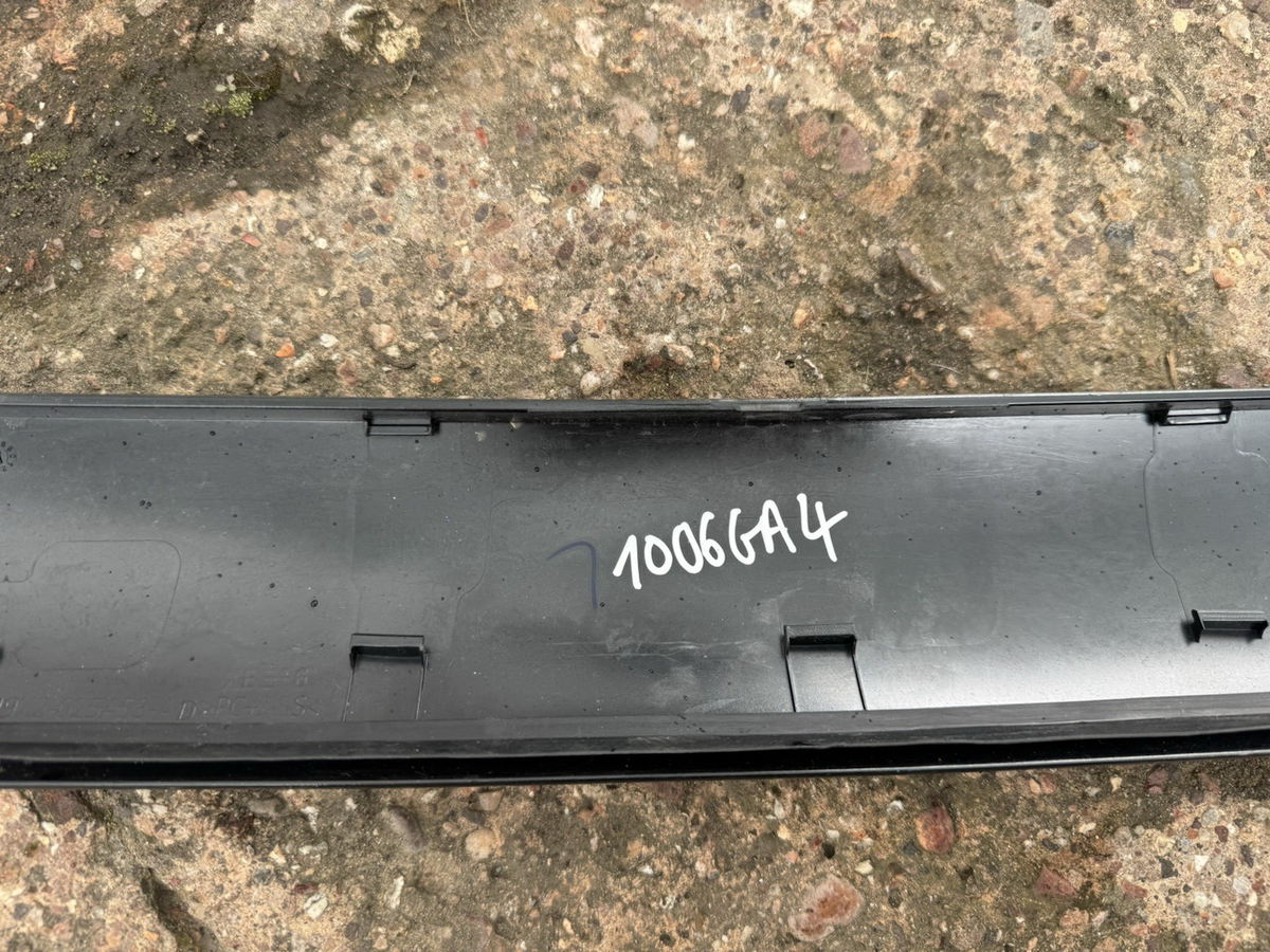 2022-24 RANGE ROVER SPORT L461 A PILLAR WINDSCREEN EXTERIOR TRIM LEFT