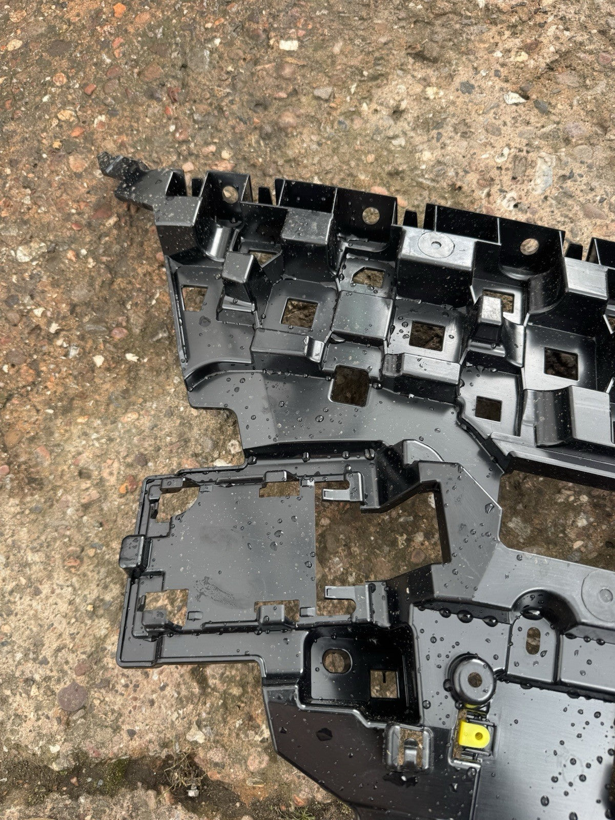 Range Rover Sport rear bumper right fitting 2022-2025 Genuine N9X2-17A881-A
