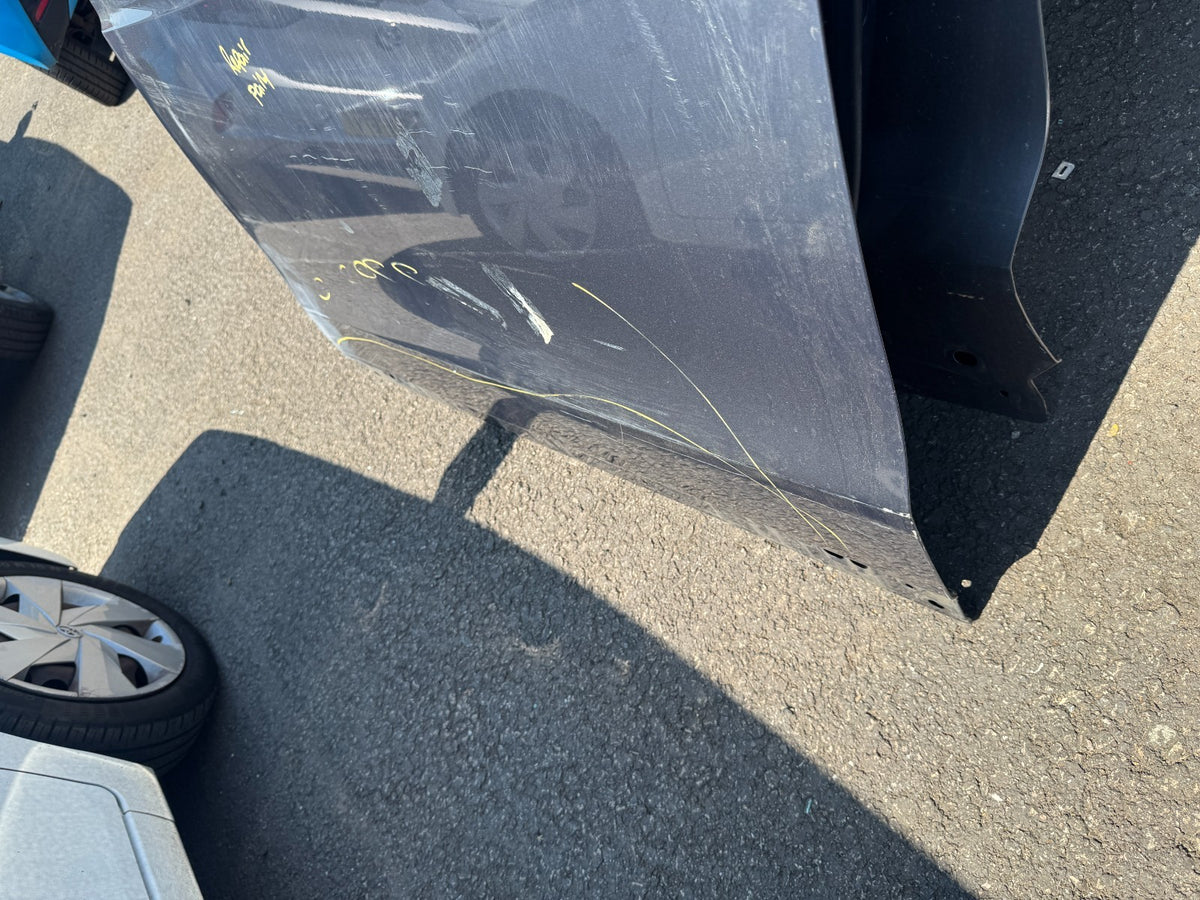 GENUINE 22-2025 Range Rover Sport L461 Front Left Door M8E2211B03AA