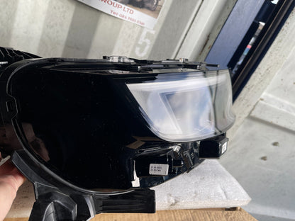 2023 Vauxhall Opel Astra/Mokka Headlight Right Side 9847939380 DAMAGE