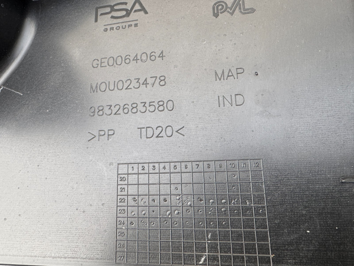 2024 Vauxhall Astra L MK8 CHASSIS PROTECTION COVER 9832683580