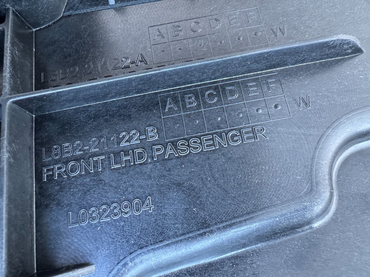 Land Rover Defender L663 Door Panel Inner Door Front Right L8B2-21122