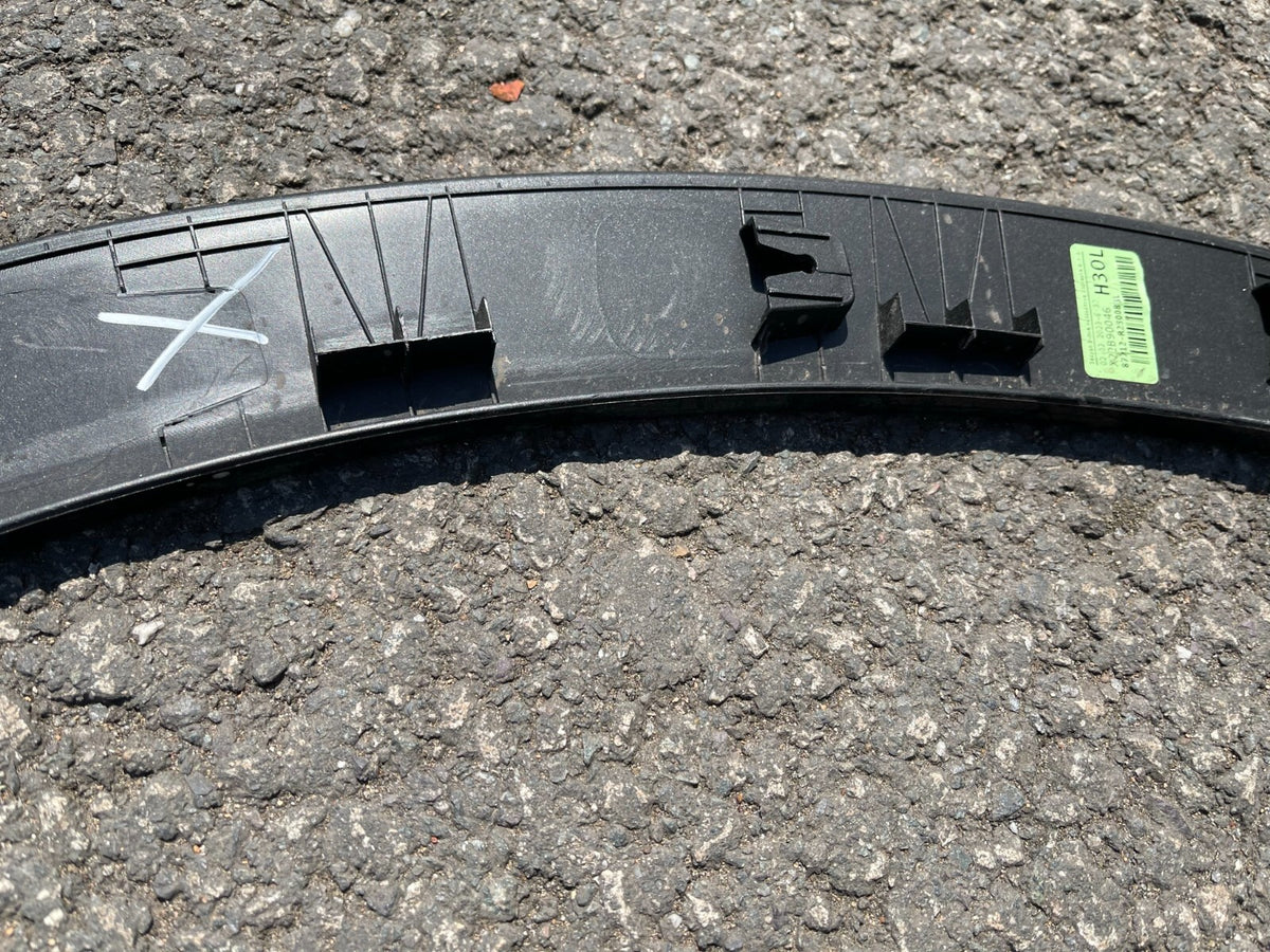 KIA SPORTAGE 5 V MUDGUARD STRIP RIGHT SIDE 87714-R2300