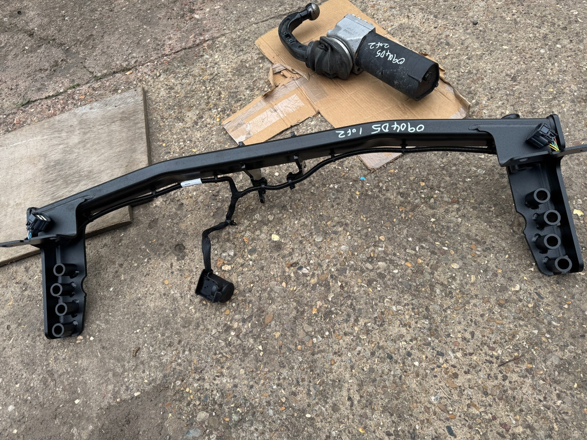 2025 ชุดลากเรือ TOWBAR RANGE ROVER EVOQUE L551 AUTOBIOGRAPHY MHEV M8DM17K817AB