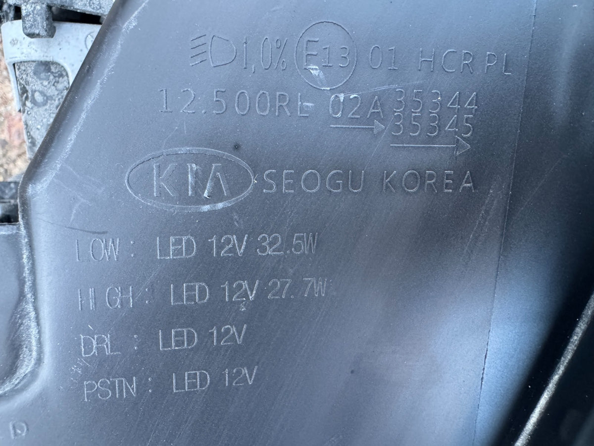 GENUINE KIA E SOUL 3 2019 2020 2021 2022 LED RIGHT HEADLIGHT P/N 92102-J2