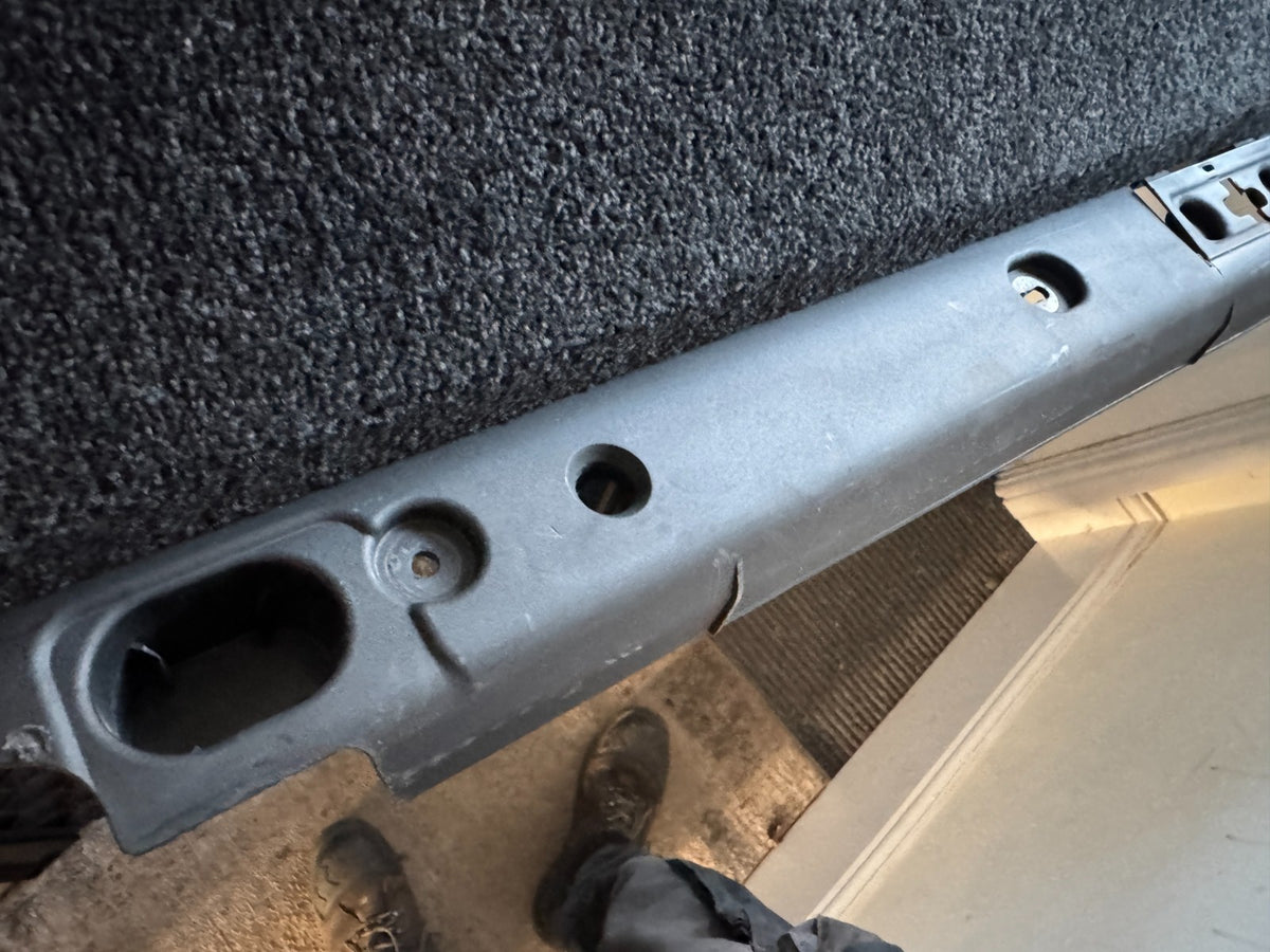 2025 LR Range Rover VELAR L460 LR176658 M8E2425A92 Boot Carpet TRANS TRIM