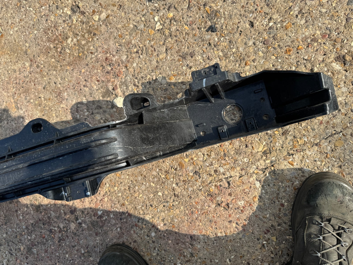 Hyundai Kona Front Bumper Mounting Bracket 2024 SUV 4/5dr 86630-HFAA0 (23-24) EV