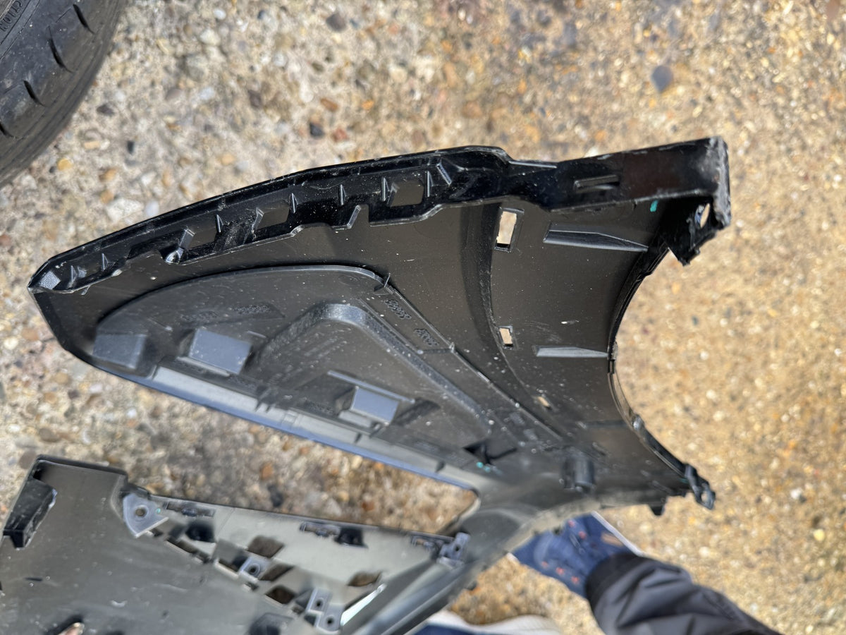Genuine Omoda 9 Front Bumper Upper Trim Scratched Broken Clips 602002630AA