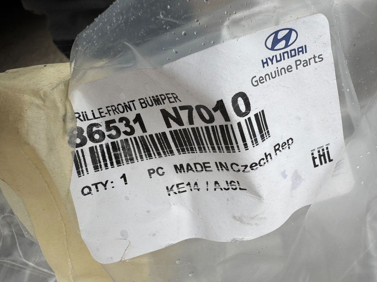 BARU Hyundai Tucson Gril Tengah Bawah Bemper Depan 2021 - Original 86531-N7010