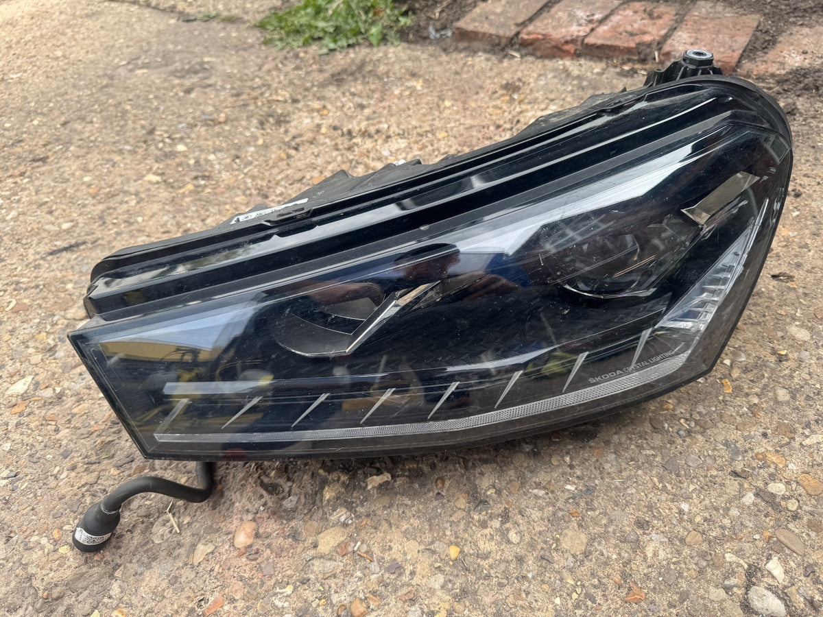 2025 SKODA FABIA LEFT LED HEADLIGHT 6VC941015B 2021 to 2026