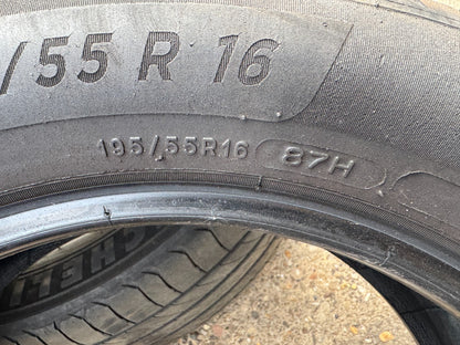 1x 195 55 16 87H Michelin Primacy 4 S3 Tread 4mm DOT Code 2820