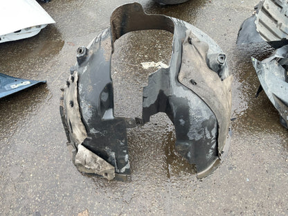 GENUINE Peugeot 308 RIGHT Front Wheel Arch Liner Mud Guard 9811870980 DAMAGED
