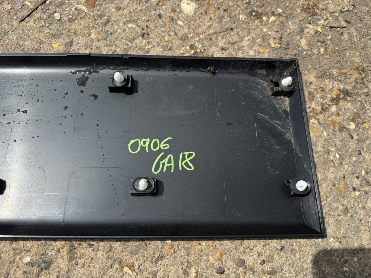 2023 VAUXHALL MOVANO C OSR RIGHT REAR MOULDING TRIM PANEL 1320246070