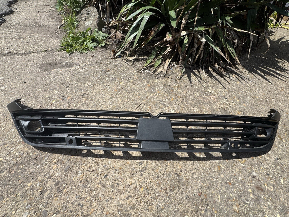GENUINEVauxhall Astra 2022 2023 2024 Front Bumper Grille Black With Sensor Holes