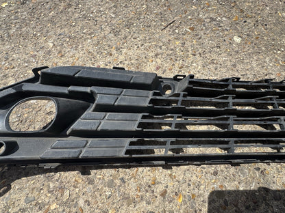 GENUINEVauxhall Astra 2022 2023 2024 Front Bumper Grille Black With Sensor Holes